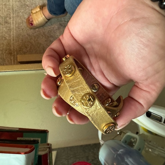 Tory Burch leather bracelet with gold studs. - Picture 3 of 5
